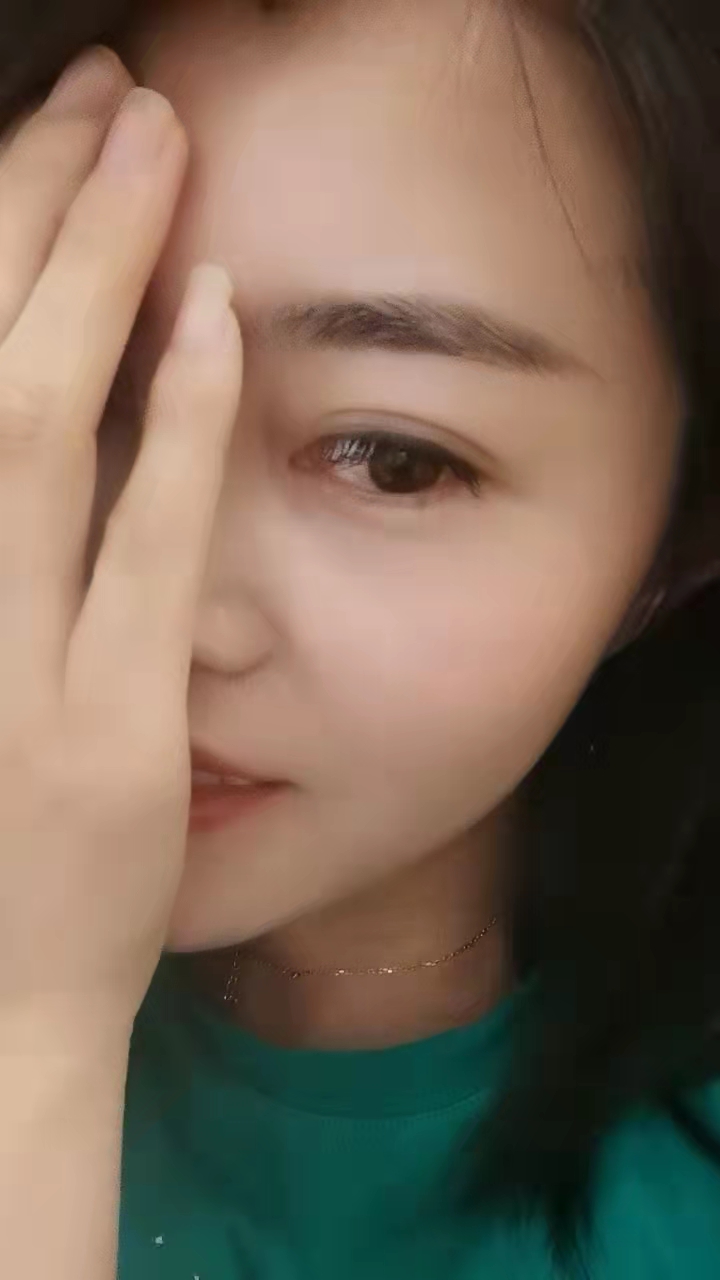 刚刚下海的漂亮新人